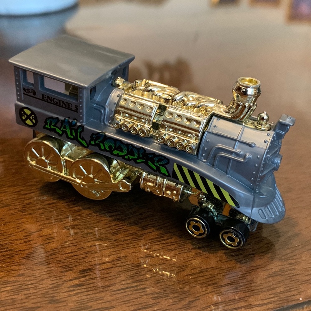 Vintage Hot Wheels Rail Rodder Train Engine 5 Mattel 1995 Hotwheels Collectible